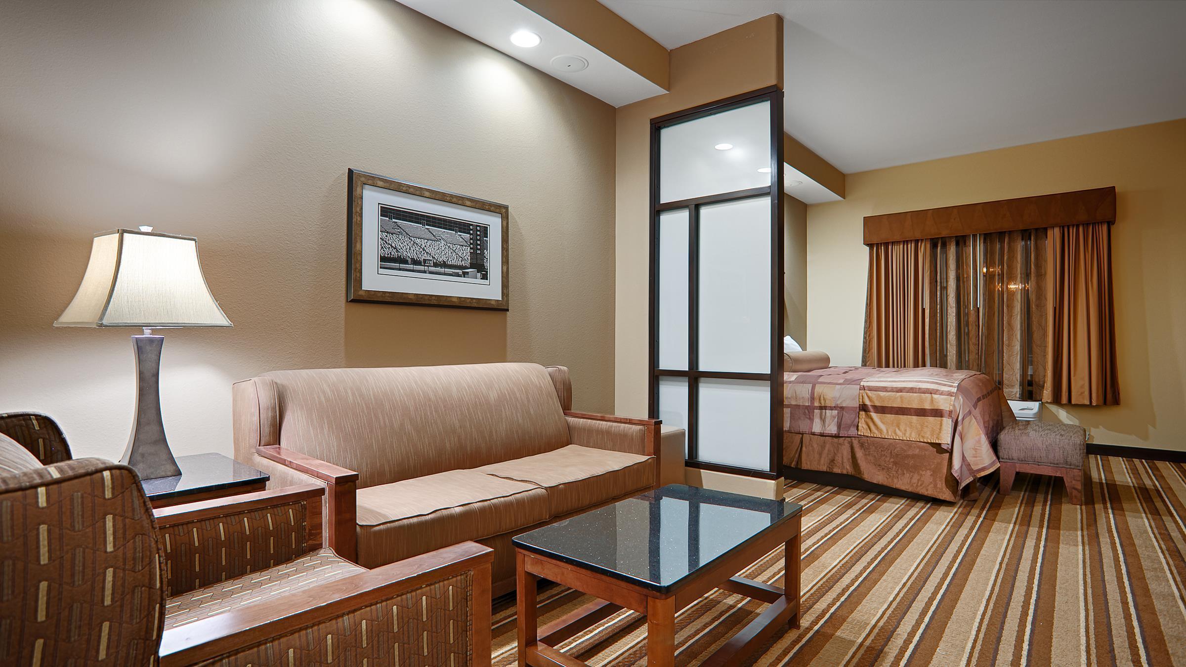 Best Western Plus Kc Speedway & Hotel Bonner Springs